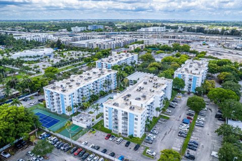 Apartamento en Miami, Florida 2 dormitorios, 96.25 m2 № 2254121