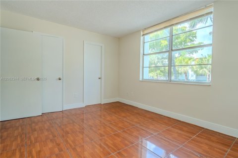 Apartment in Miami, Florida 2 bedrooms, 96.25 sq.m. № 2254121 - photo 22