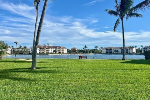 Condominio en venta en Hutchinson Island South, Florida, 2 dormitorios, 101.26 m2 № 1807049 - foto 23