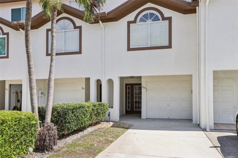 Adosado en venta en Tierra Verde, Florida, 3 dormitorios, 147.25 m2 № 1629092 - foto 1