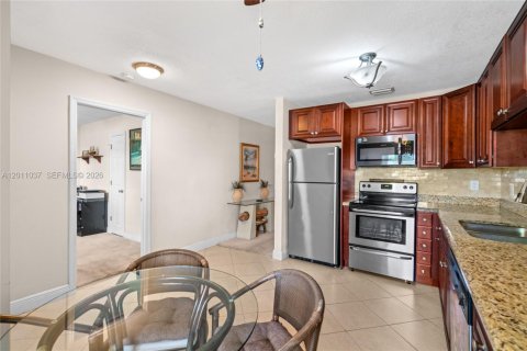 Condo in Boca Raton, Florida, 2 bedrooms  № 2075376 - photo 7