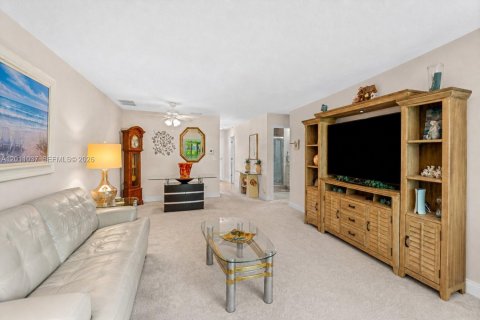 Condo in Boca Raton, Florida, 2 bedrooms  № 2075376 - photo 26