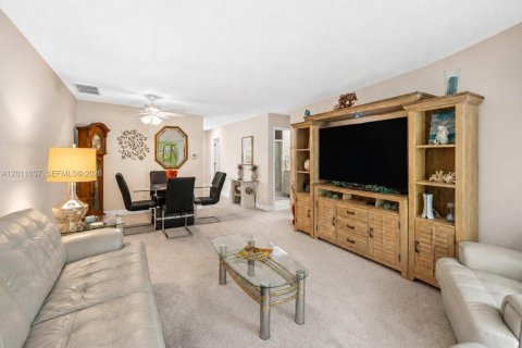 Condo in Boca Raton, Florida, 2 bedrooms  № 2075376 - photo 5