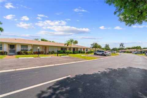 Condo in Boca Raton, Florida, 2 bedrooms  № 2075376 - photo 23
