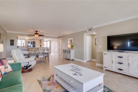 Condominio en venta en Fort Myers, Florida, 2 dormitorios, 108.42 m2 № 2348375 - foto 19