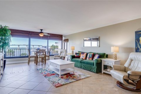 Condominio en venta en Fort Myers, Florida, 2 dormitorios, 108.42 m2 № 2348375 - foto 15