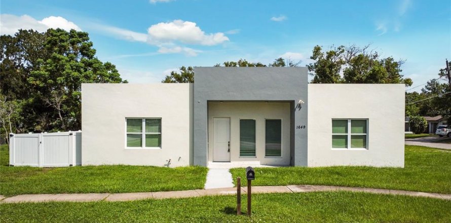 Villa ou maison à Casselberry, Floride 4 chambres, 225.1 m2 № 1914413