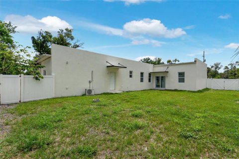 Villa ou maison à vendre à Casselberry, Floride: 4 chambres, 225.1 m2 № 1914413 - photo 23