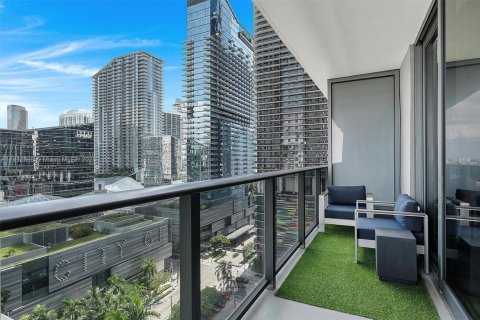 Condo in Miami, Florida, 1 bedroom  № 1762418 - photo 3