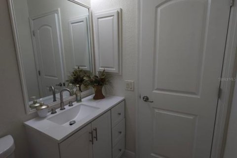 House in Auburndale, Florida 3 bedrooms, 124.86 sq.m. № 1565241 - photo 10