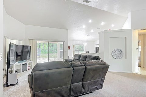 Casa en venta en Citrus Springs, Florida, 3 dormitorios, 170.38 m2 № 1688288 - foto 11