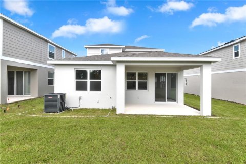 House in Dundee, Florida 4 bedrooms, 197.88 sq.m. № 1661730 - photo 20