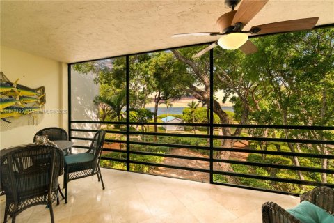 Townhouse in Key Largo, Florida 3 bedrooms, 132.2 sq.m. № 1849242 - photo 9