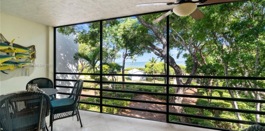 Townhouse in Key Largo, Florida 3 bedrooms, 132.2 sq.m. № 1849242