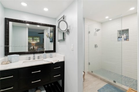 Townhouse in Key Largo, Florida 3 bedrooms, 132.2 sq.m. № 1849242 - photo 16