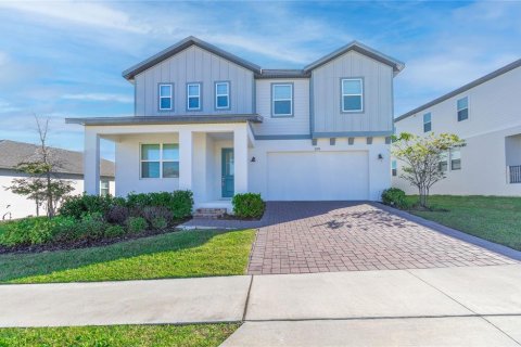 House in Clermont, Florida 5 bedrooms, 325.9 sq.m. № 2228026