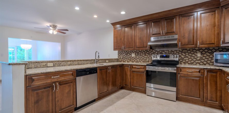 Adosado en Boca Raton, Florida 3 dormitorios, 202.62 m2 № 2146130