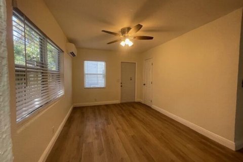 Townhouse in West Palm Beach, Florida 2 bedrooms, 67.35 sq.m. № 2078684 - photo 25