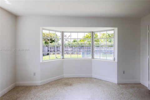 Casa en venta en Miami, Florida, 3 dormitorios, 140.19 m2 № 2057081 - foto 12