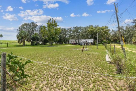 Immobilier commercial à vendre à Davenport, Floride: 10 chambres, 261.98 m2 № 1917184 - photo 16