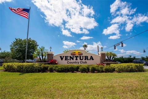 Condo in Orlando, Florida, 3 bedrooms № 2092470 - photo 6