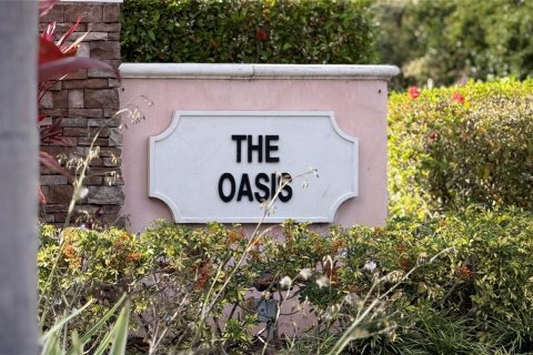 Condo in Orlando, Florida, 3 bedrooms № 2092470 - photo 8