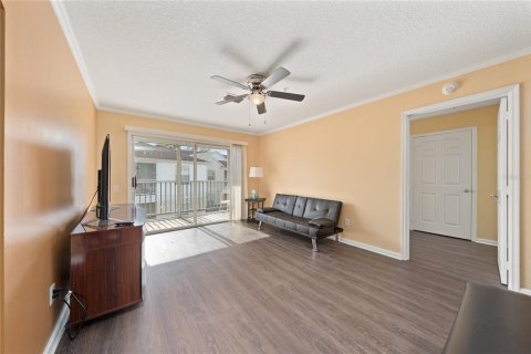 Condo in Orlando, Florida, 3 bedrooms № 2092470 - photo 20