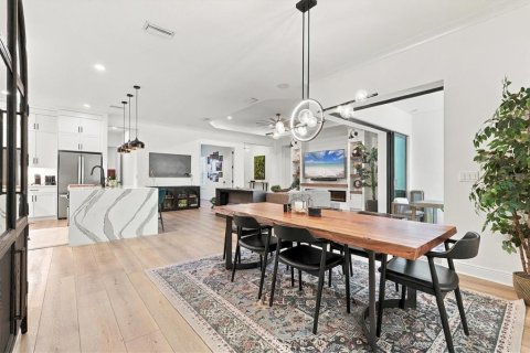 Villa ou maison à louer à Sarasota, Floride: 3 chambres, 251.86 m2 № 2434463 - photo 9