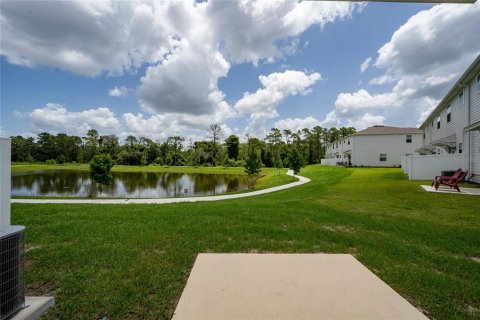 Townhouse in Kissimmee, Florida 3 bedrooms, 155.33 sq.m. № 1737037 - photo 25