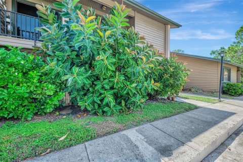 Touwnhouse à vendre à Sarasota, Floride: 3 chambres, 143.53 m2 № 1902651 - photo 2