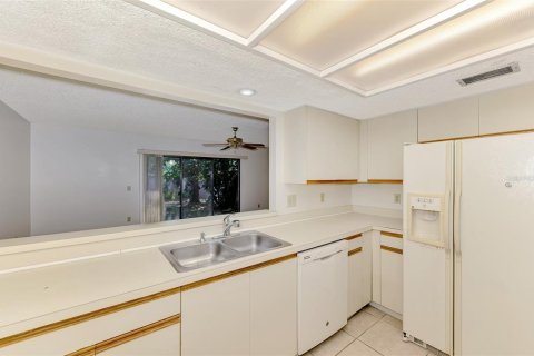 Touwnhouse à vendre à Sarasota, Floride: 3 chambres, 143.53 m2 № 1902651 - photo 12