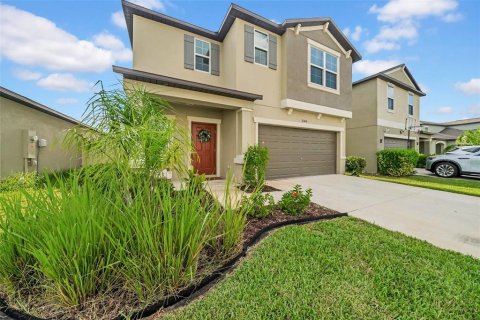 Villa ou maison à Wesley Chapel, Floride 6 chambres, 239.69 m2 № 2096679