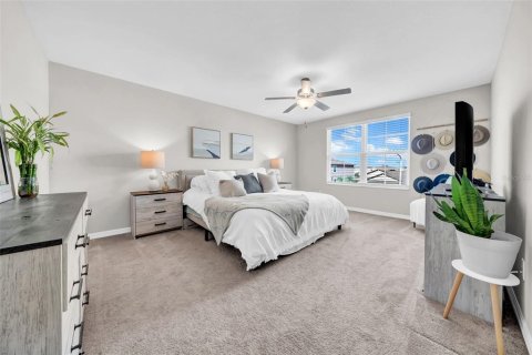 House in Wesley Chapel, Florida 6 bedrooms, 239.69 sq.m. № 2096679 - photo 22