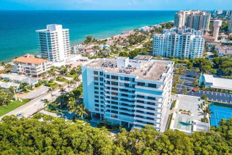 Condo in Highland Beach, Florida, 3 bedrooms  № 1076963 - photo 1