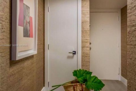 Снять в аренду кондоминиум в Майами-Бич, Флорида 1 спальня, 110.55м2, № 2004681 - фото 12