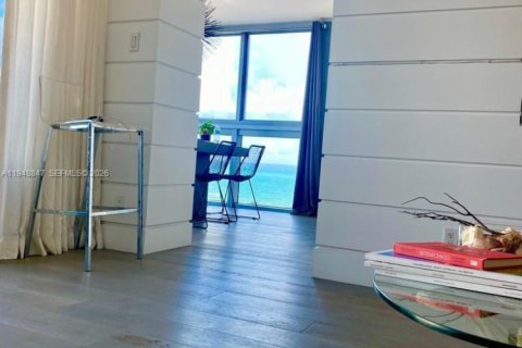 Снять в аренду кондоминиум в Майами-Бич, Флорида 1 спальня, 110.55м2, № 2004681 - фото 6