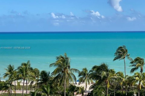 Снять в аренду кондоминиум в Майами-Бич, Флорида 1 спальня, 110.55м2, № 2004681 - фото 2