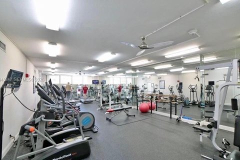 Снять в аренду кондоминиум в Майами-Бич, Флорида 1 спальня, 110.55м2, № 2004681 - фото 3