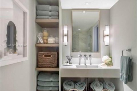 Снять в аренду кондоминиум в Майами-Бич, Флорида 1 спальня, 110.55м2, № 2004681 - фото 9