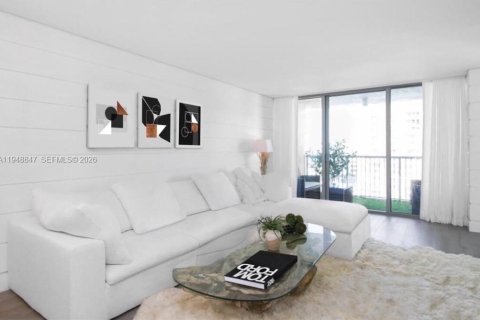 Снять в аренду кондоминиум в Майами-Бич, Флорида 1 спальня, 110.55м2, № 2004681 - фото 14