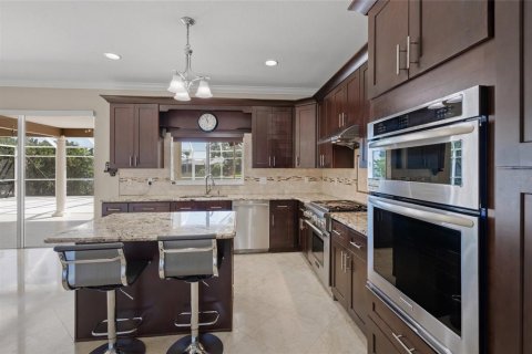 Снять в аренду виллу или дом в Сарасота, Флорида 5 спален, 369.94м2, № 1810398 - фото 12