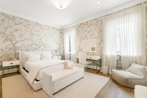 Villa ou maison à vendre à Coral Gables, Floride: 5 chambres, 417.5 m2 № 1982736 - photo 14