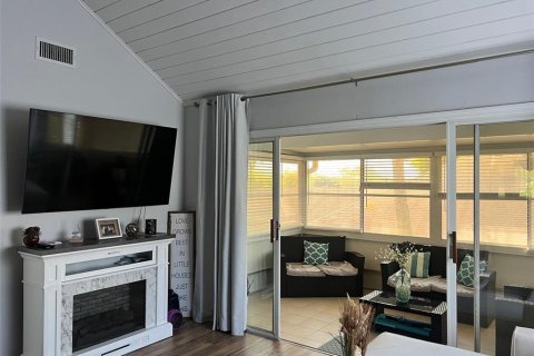 Villa ou maison à louer à Apopka, Floride: 2 chambres, 90.49 m2 № 2399324 - photo 7