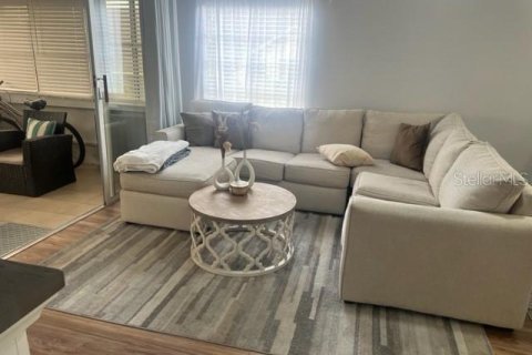 Villa ou maison à louer à Apopka, Floride: 2 chambres, 90.49 m2 № 2399324 - photo 6
