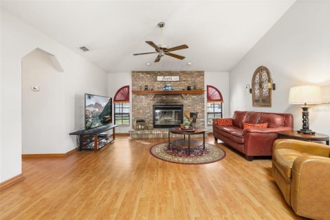 Villa ou maison à vendre à Kissimmee, Floride: 3 chambres, 177.81 m2 № 2400955 - photo 25