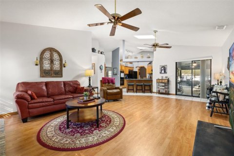 Villa ou maison à vendre à Kissimmee, Floride: 3 chambres, 177.81 m2 № 2400955 - photo 27