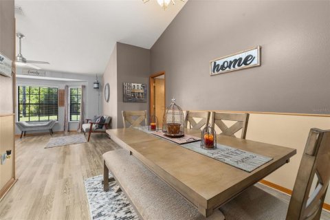 Villa ou maison à vendre à Kissimmee, Floride: 3 chambres, 177.81 m2 № 2400955 - photo 18