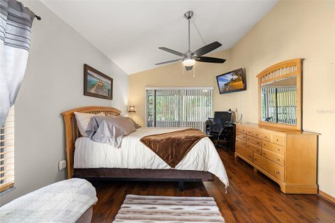 Villa ou maison à vendre à Kissimmee, Floride: 3 chambres, 177.81 m2 № 2400955 - photo 10