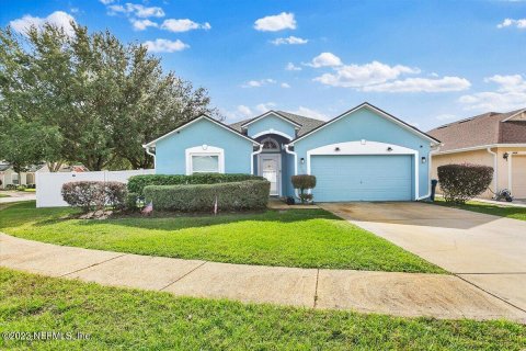 House in Jacksonville, Florida 3 bedrooms, 159.61 sq.m. № 853470 - photo 1