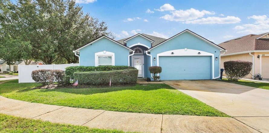 House in Jacksonville, Florida 3 bedrooms, 159.61 sq.m. № 853470